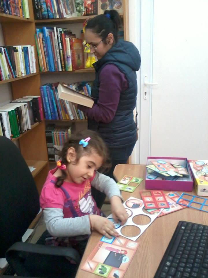 Diverse activități la bibliotecă - Ludoteca